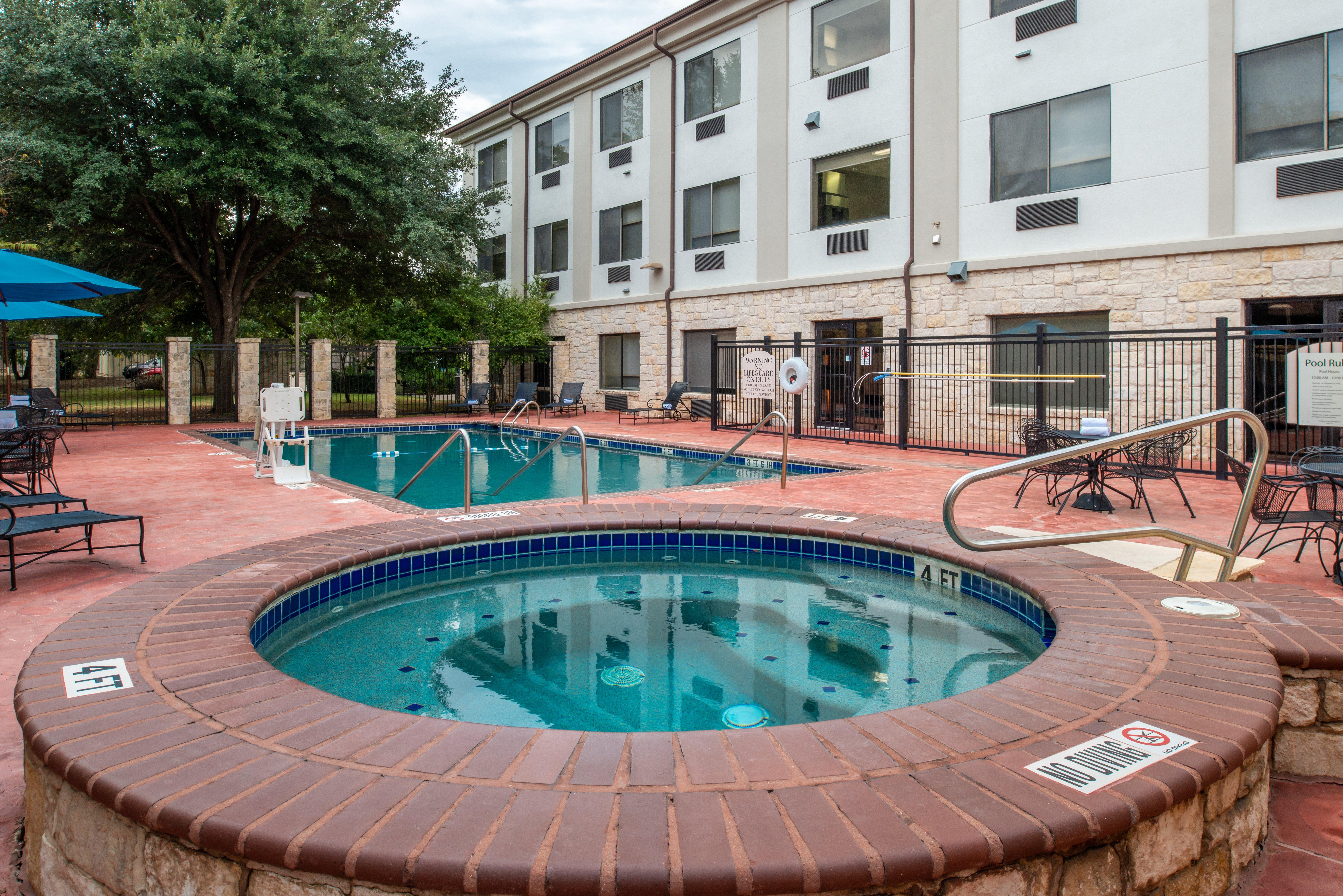 Holiday Inn Express & Suites Austin Nw - Lakeline By Ihg Экстерьер фото