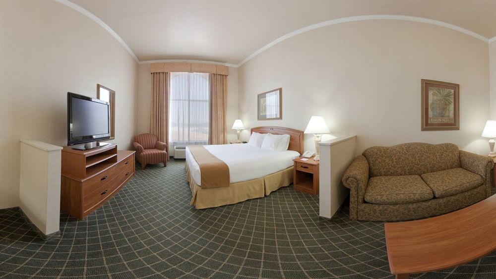 Holiday Inn Express & Suites Austin Nw - Lakeline By Ihg Экстерьер фото