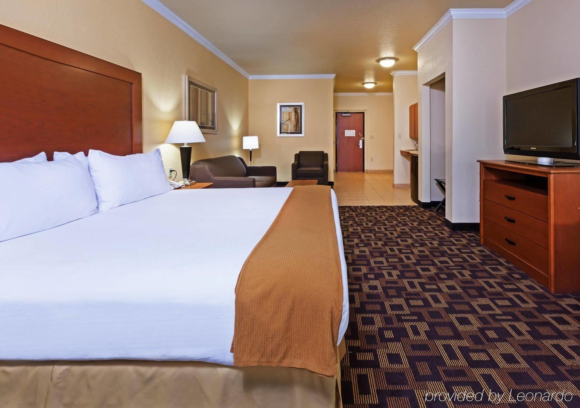 Holiday Inn Express & Suites Austin Nw - Lakeline By Ihg Экстерьер фото