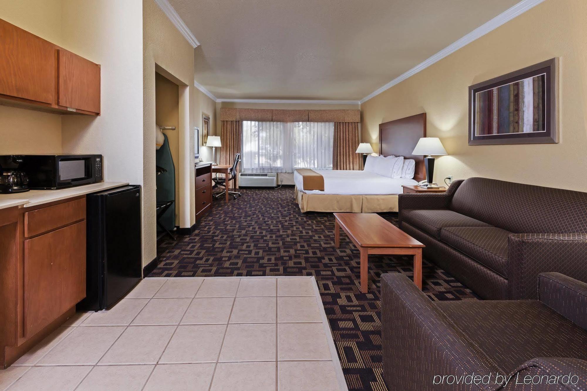 Holiday Inn Express & Suites Austin Nw - Lakeline By Ihg Экстерьер фото